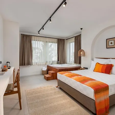 Azuu Bohem Otel *