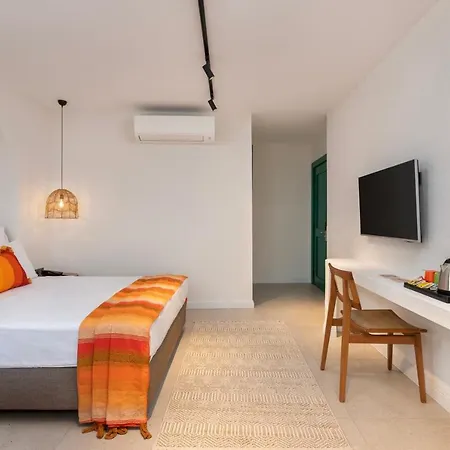 Otel Azuu Bohem *